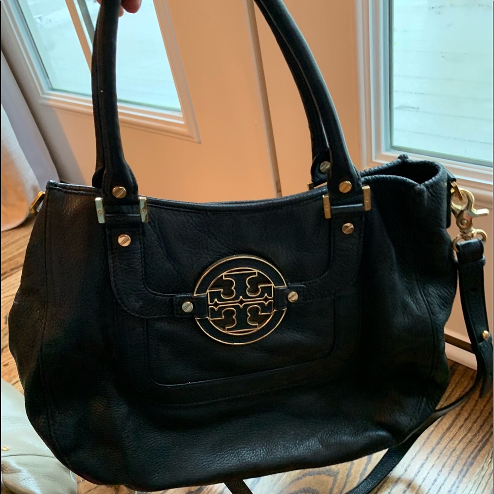 Tory Burch Amanda Hobo Bag